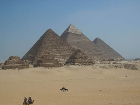 pyramides.jpg